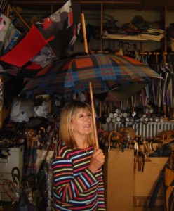 Le bâton de marche-parapluie Bressange