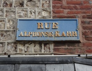 Rue Alphonse-Karr à Etretat - 1